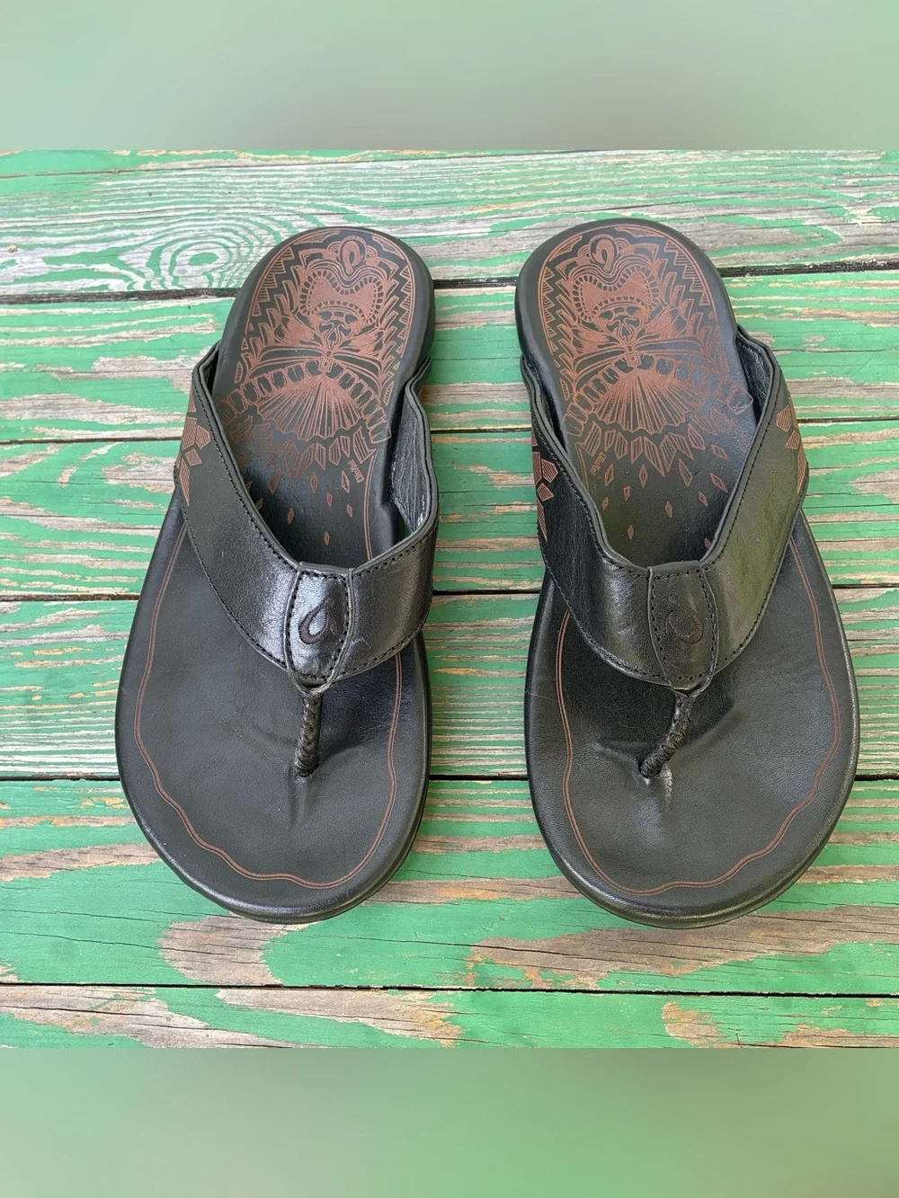 OluKai Kulia Leather Flip Flop Sandals Black Comfort Thong Sandals Mens Sz 9